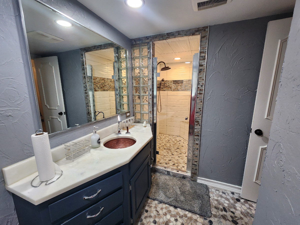 $1900 - $2,400 - Fully furnished 3 Bedroom 2.5 Bathroom House In Oklahoma City With Great Amenities - Photo 9