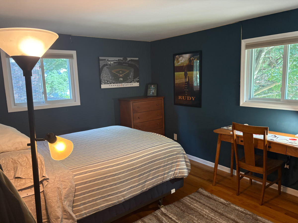 Large Comfortable Family Home on Suburban Tree Lined Street - Photo 4