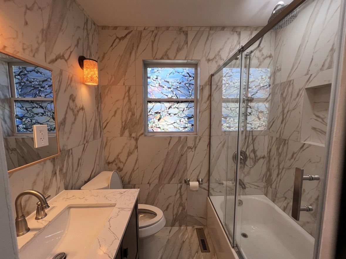 (Tradesmen Gem, can rent by room) Gorgeously remodeled Victorian home with Off Street Parking - Photo 8