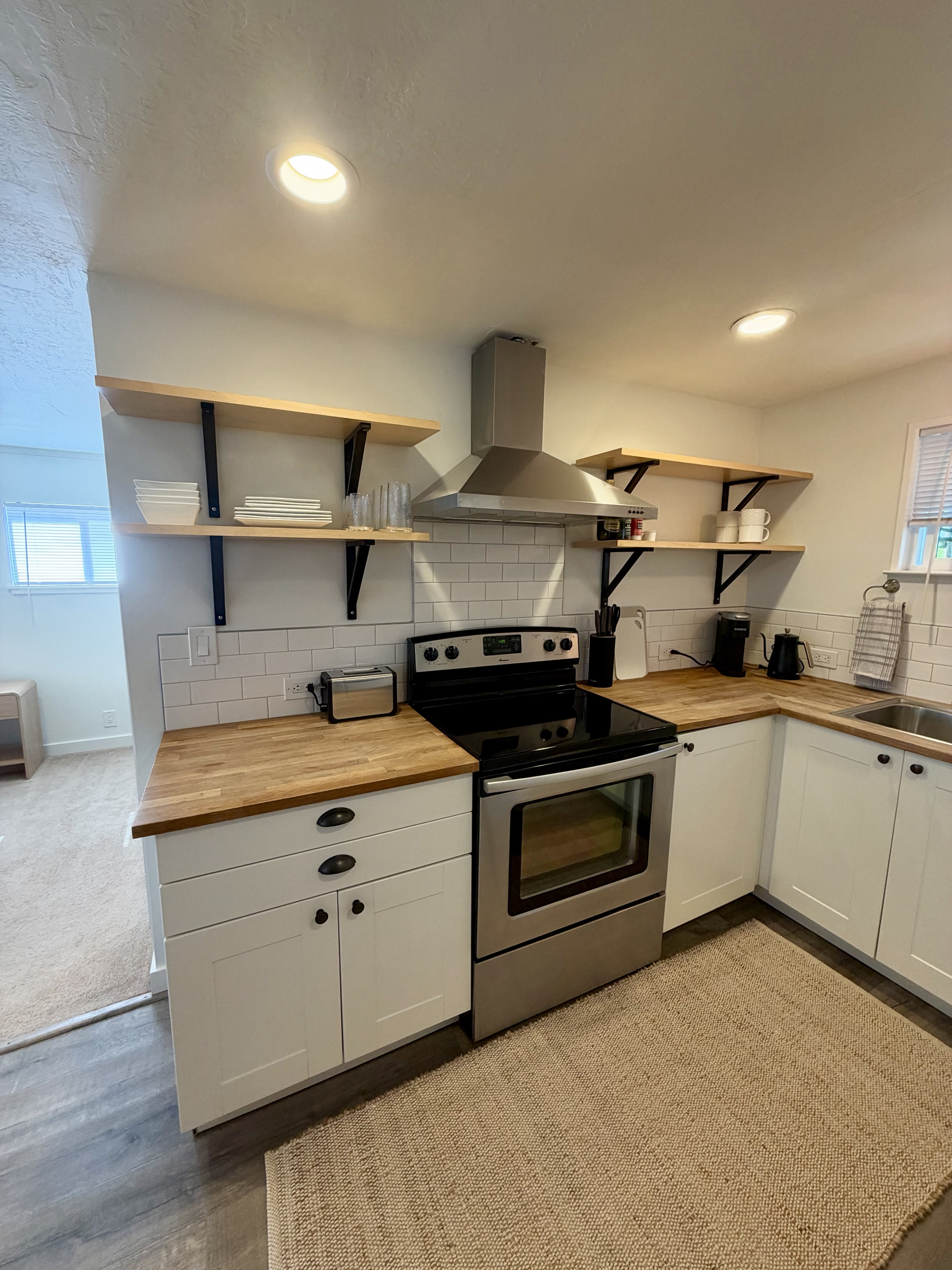 Stylish Private Aptos Studio | Walk to Aptos Village & Nisene Marks - Photo 3
