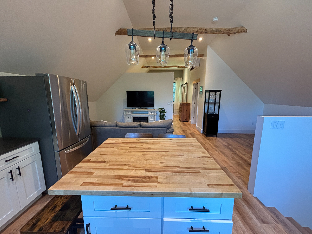 Private 1 Bedroom Apartment - Photo 8