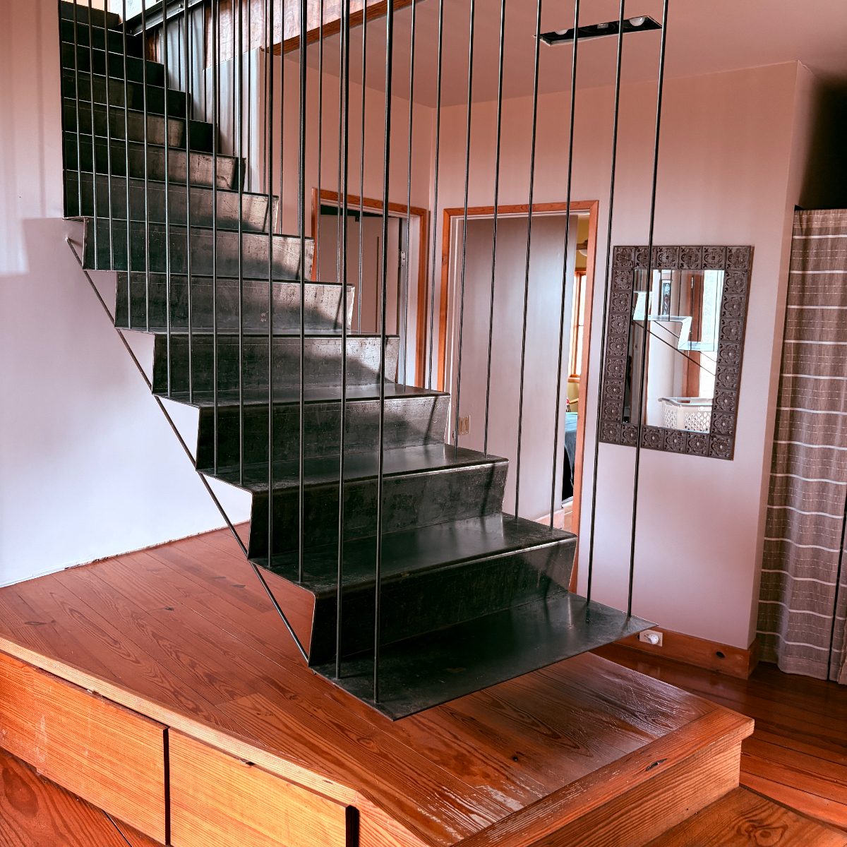 Tesla/Samsung Exec Retreat: 20 Private Acres & Hot Tub - Photo 12