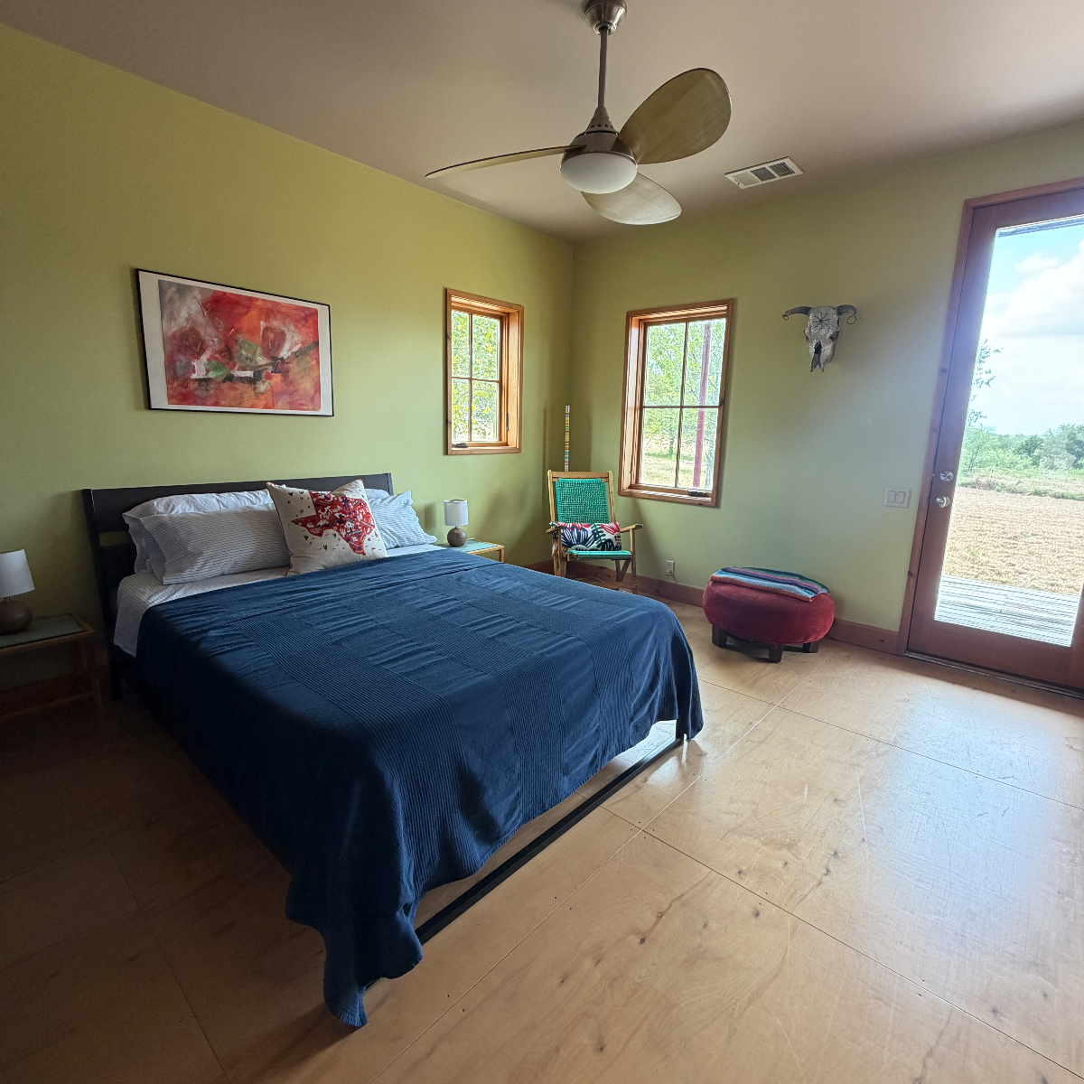 Tesla/Samsung Exec Retreat: 20 Private Acres & Hot Tub - Photo 9
