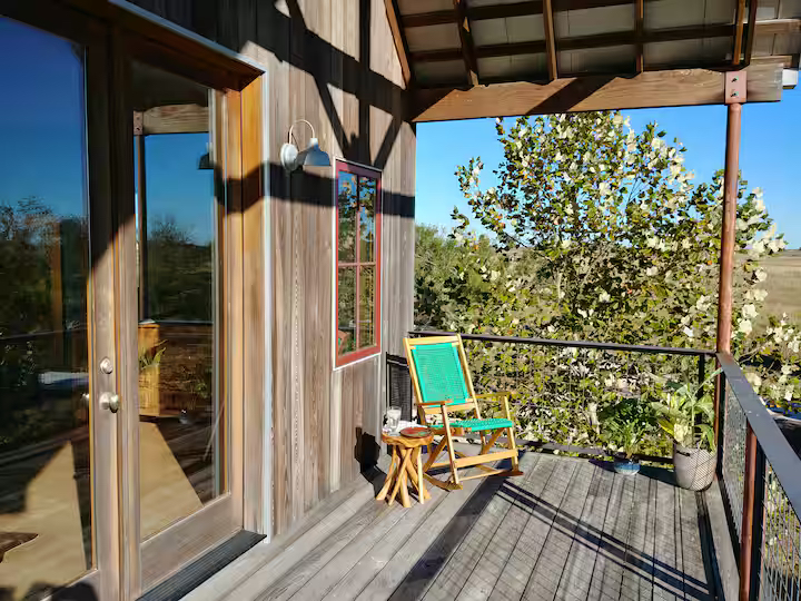 Tesla/Samsung Exec Retreat: 20 Private Acres & Hot Tub - Photo 6