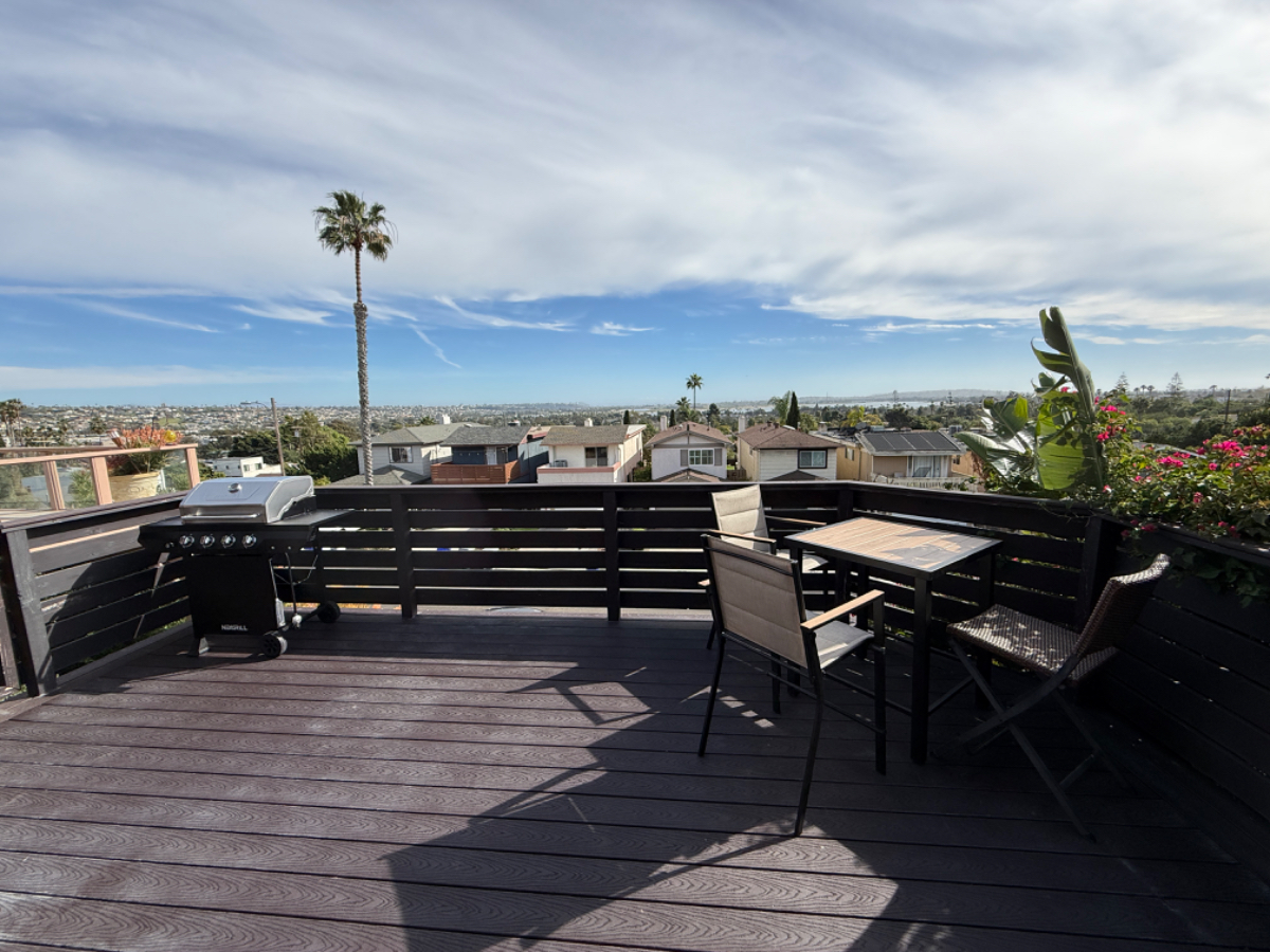 Stunning Furnished PB Home | Panoramic Ocean & Bay Views | Hot Tub - Photo 6