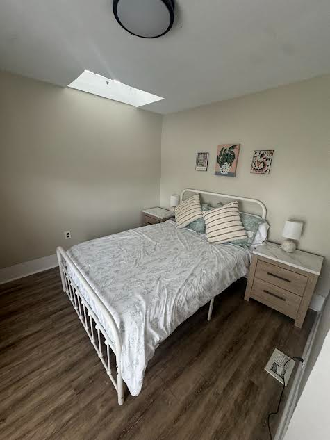 Bedroom in Newly Furnished Home in Prime Location - Photo 6