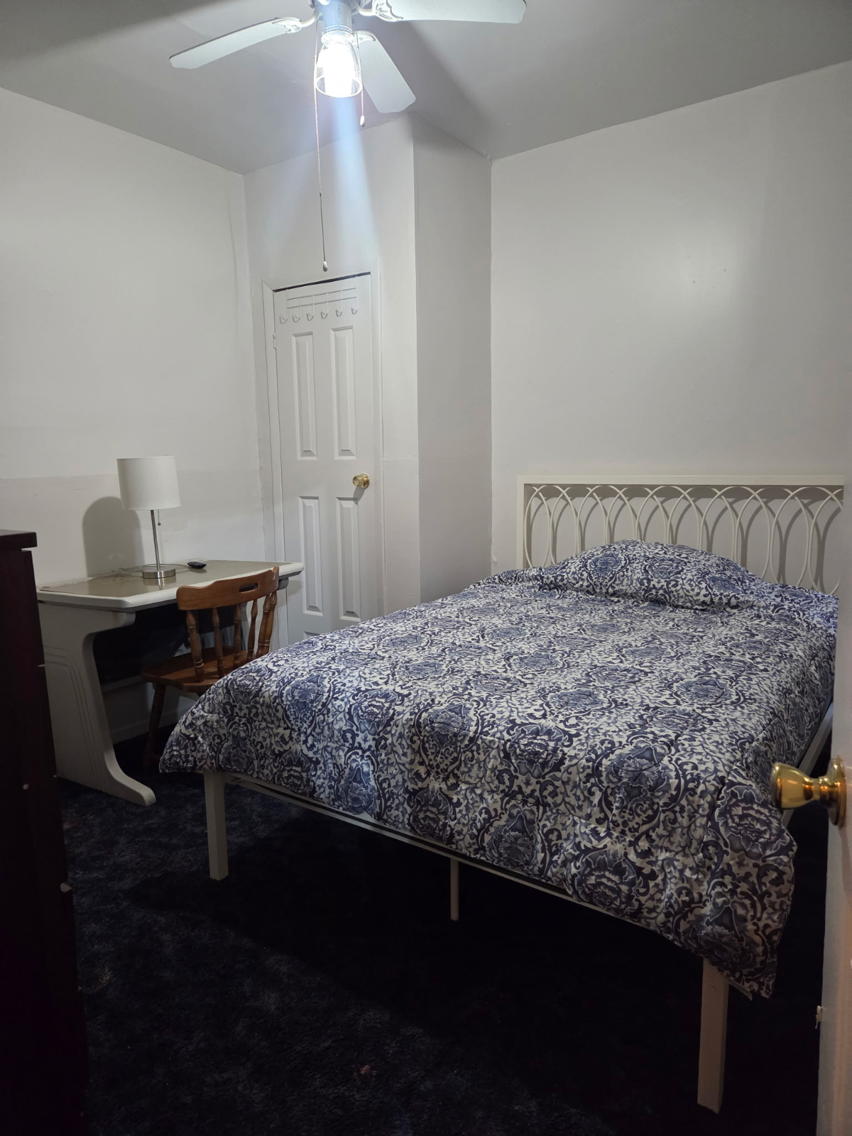 Comfort and Convenience Located in the Heart of Brooklyn - Photo 6