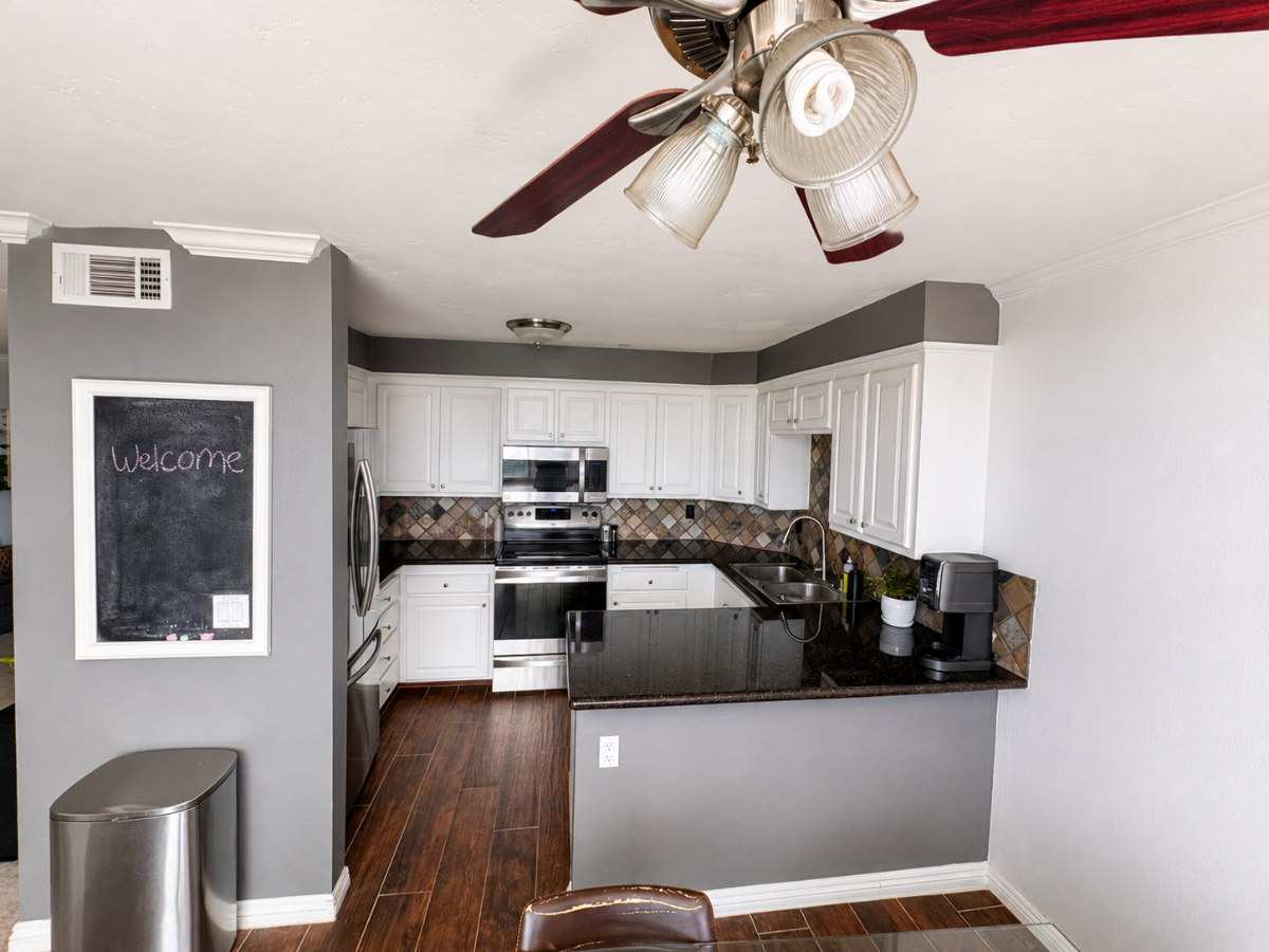 North Park Private Bedroom & Bath | Furnished - Photo 5
