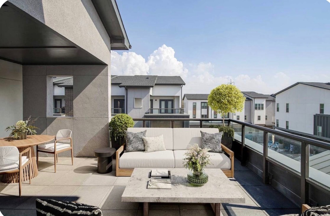 Modern 3BR Townhome with Private Rooftop Patio - Photo 2