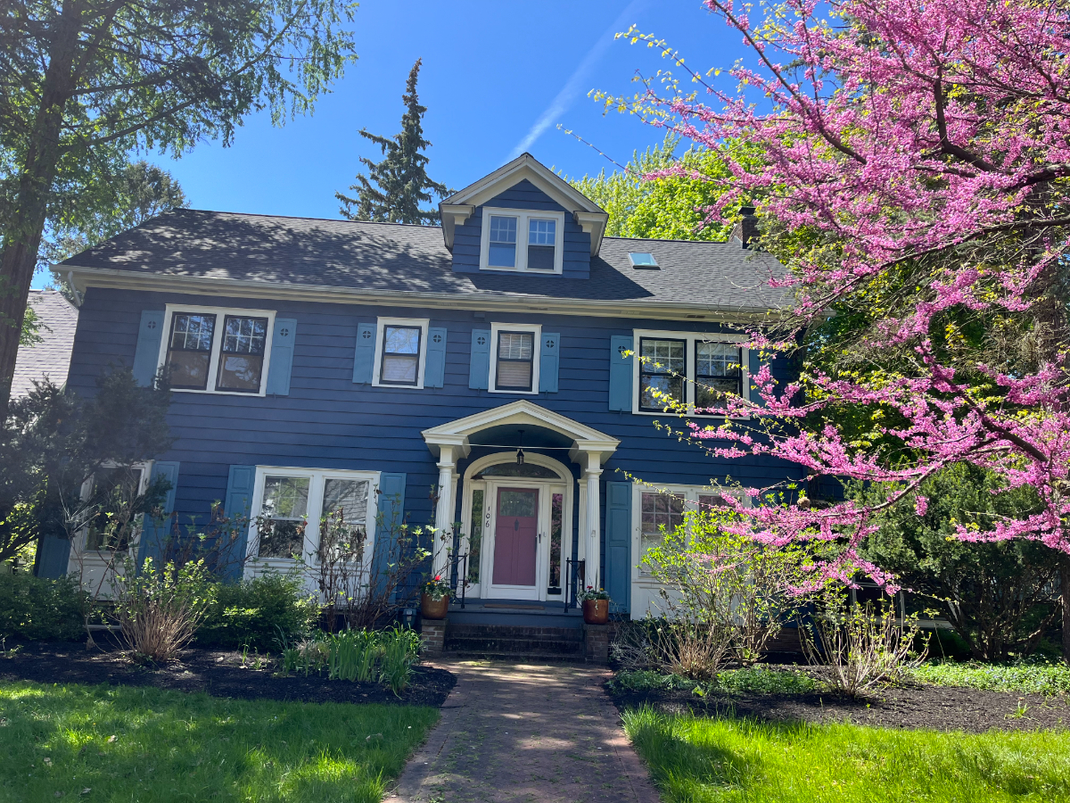 4 bedroom, 3.5 bath, pet friendly, walkable to Syracuse University, Upstate and Crouse hospitals, 2  - Photo 2