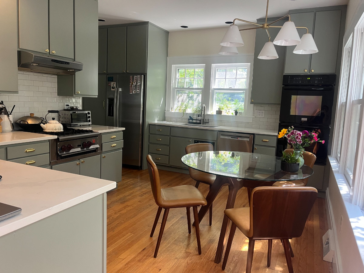 4 bedroom, 3.5 bath, pet friendly, walkable to Syracuse University, Upstate and Crouse hospitals, 2  - Photo 3