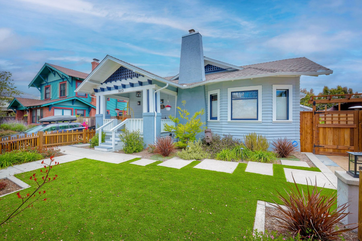 Renovated Historic Craftsman House in South Park - Photo 2