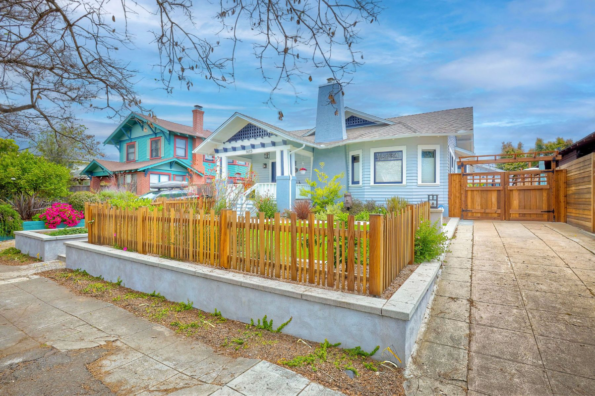 Renovated Historic Craftsman House in South Park - Photo 3