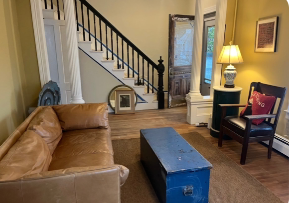 3 Bed/2 Bath - Pet Friendly/ Large Fenced Yard - Photo 5