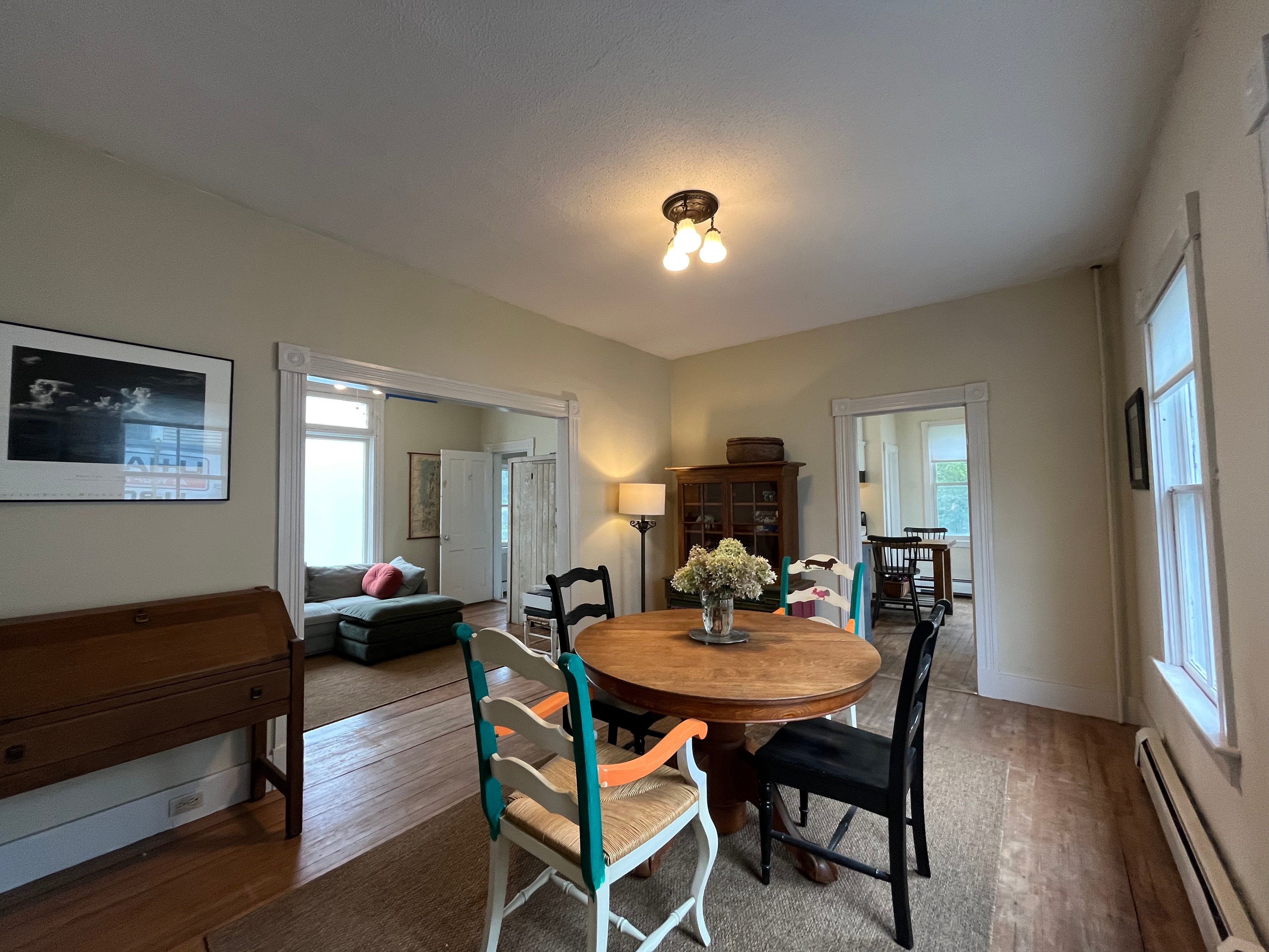 3 Bed/2 Bath - Pet Friendly/ Large Fenced Yard - Photo 7