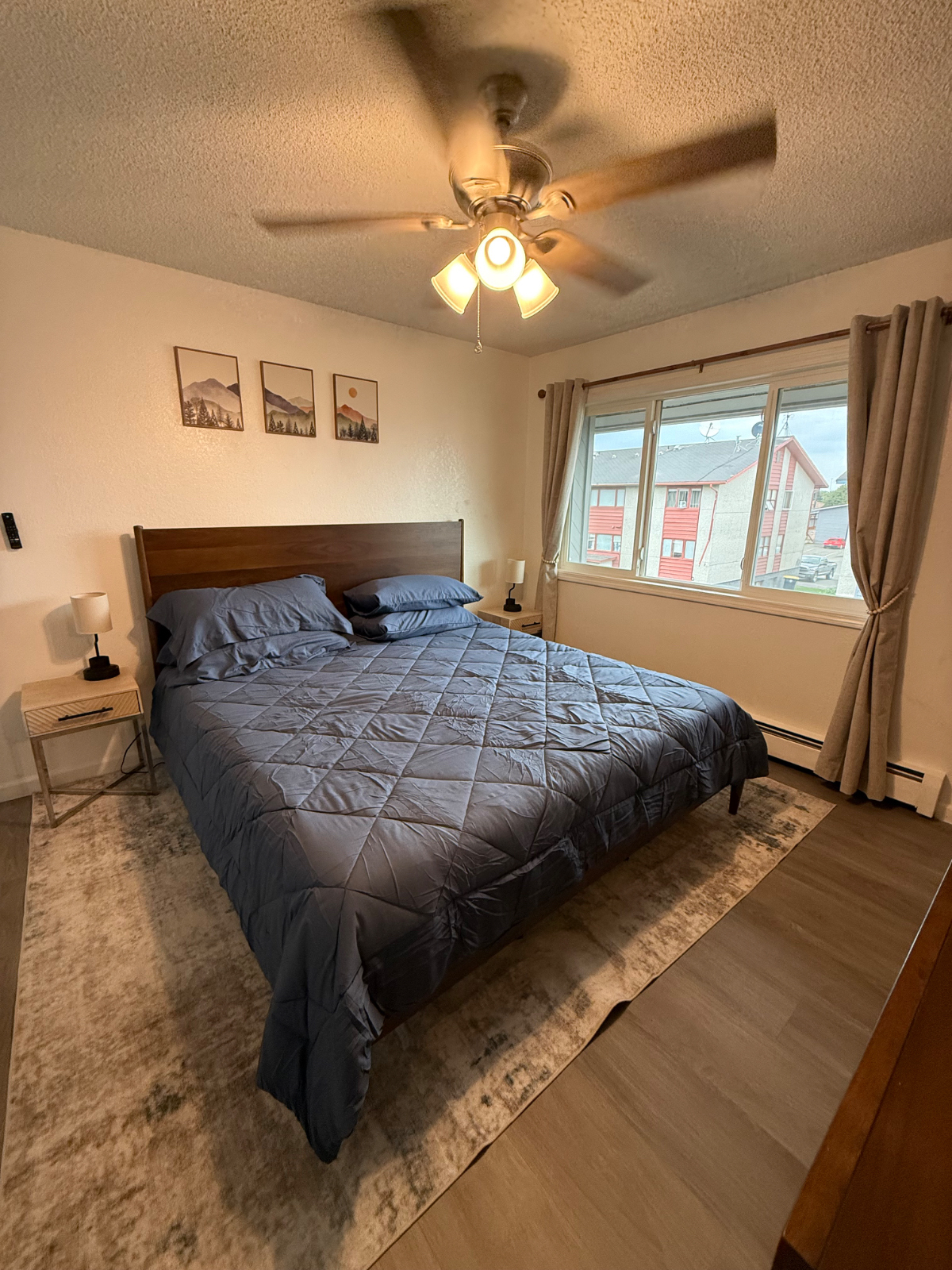 Cozy 2 Bed 1 Bath near hospitals - Photo 9