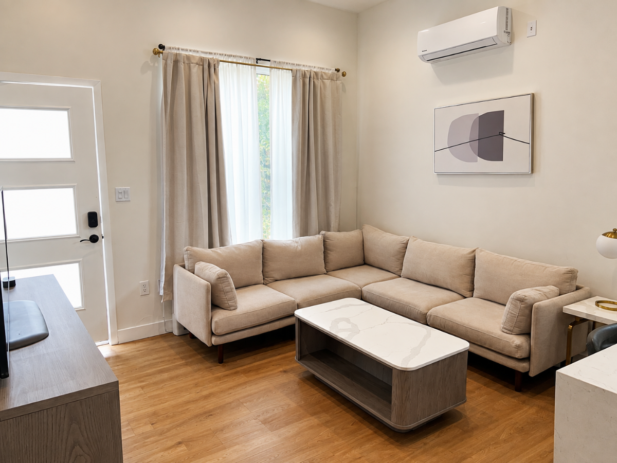 Cozy updated unit with patio - Photo 3