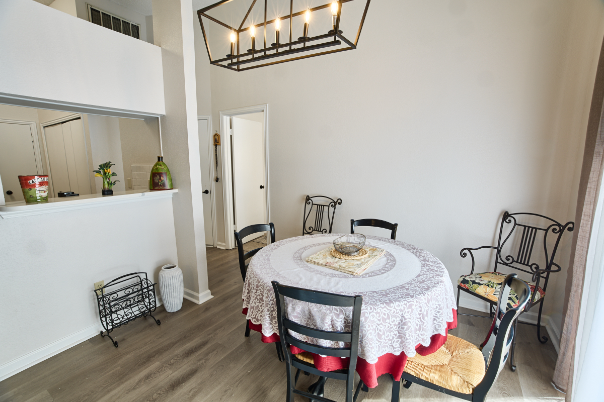 Fully Furnished 3BR/2BA Carrollton Home | Garage + Fast WiFi - Photo 6