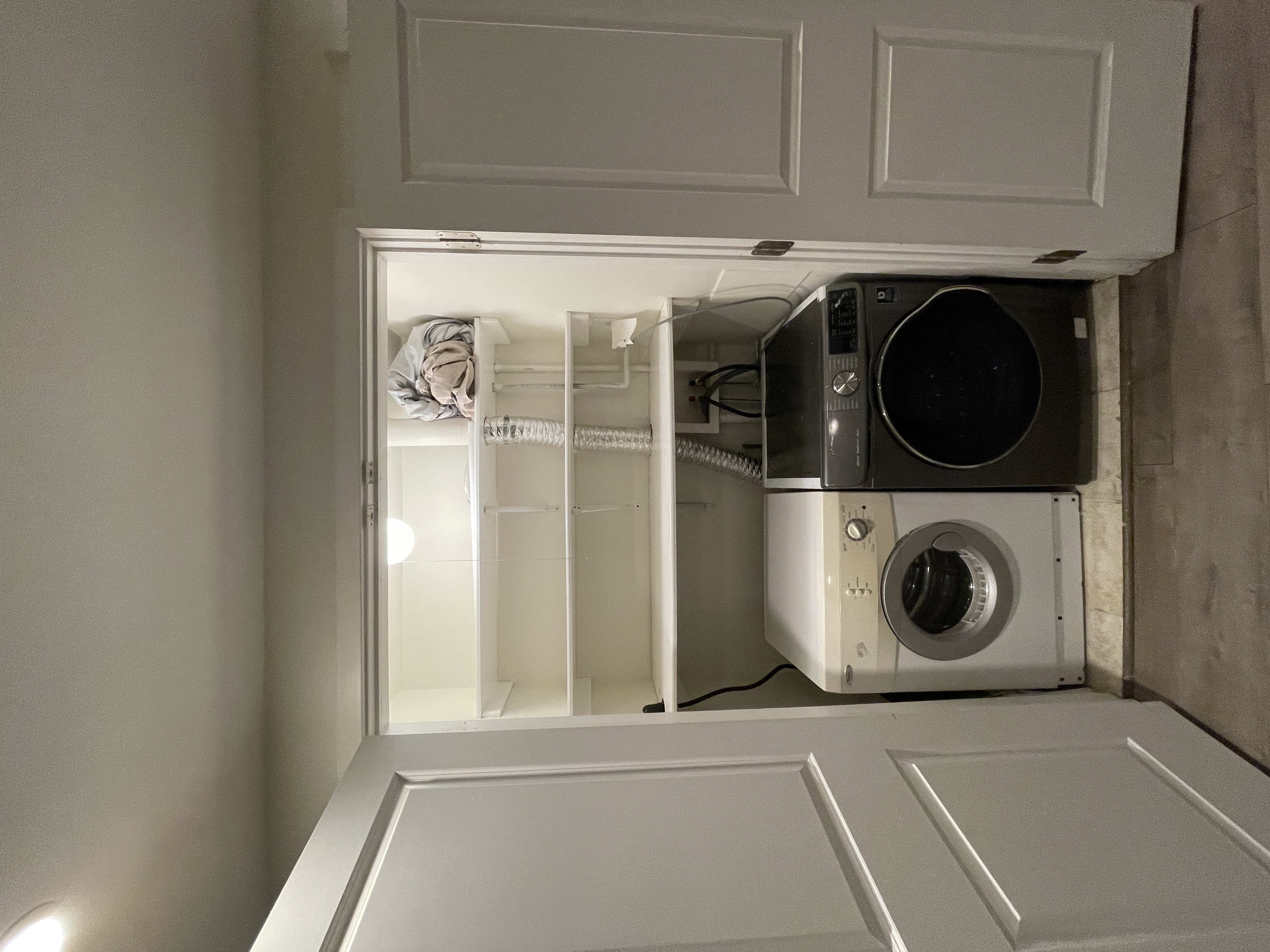 Spacious Capitol Hill 2BR/2BA-Parking, Patio & Pets Welcome - Photo 10
