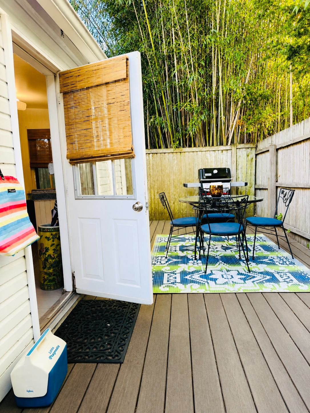 Charming Cottage in Bellport Village ~7 minutes to NYU Langone Hospital-Suffolk - Photo 12