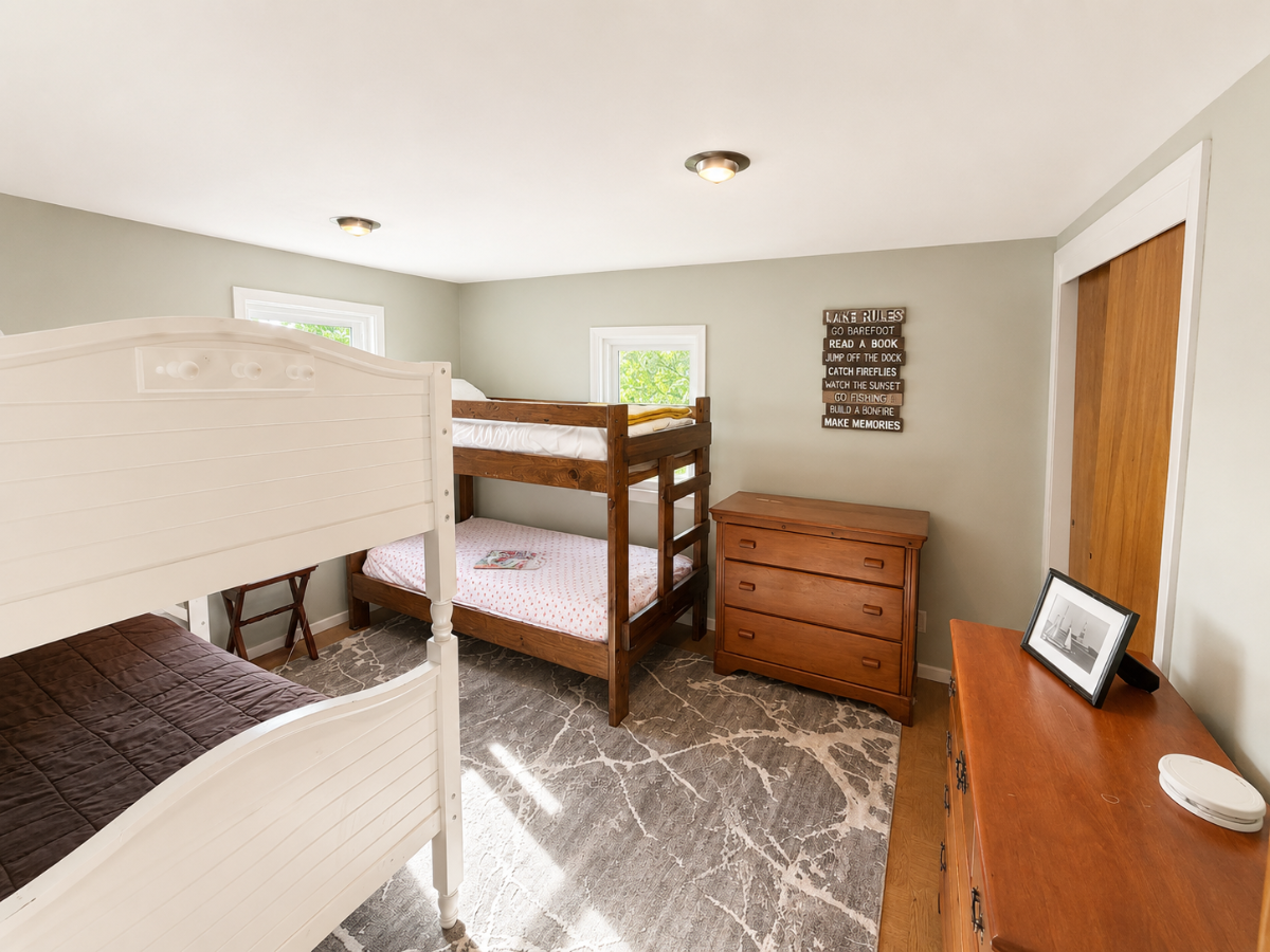 Updated Lakeside Retreat for Traveling Professionals - Photo 8