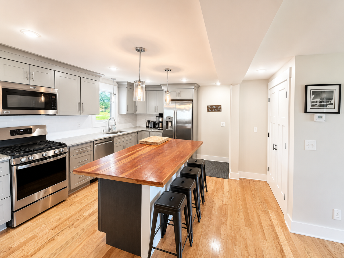 Updated Lakeside Retreat for Traveling Professionals - Photo 3