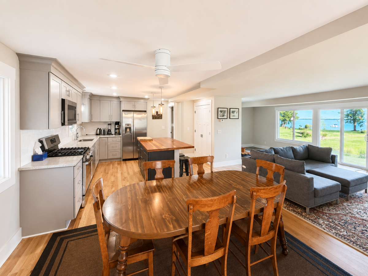 Updated Lakeside Retreat for Traveling Professionals - Photo 2