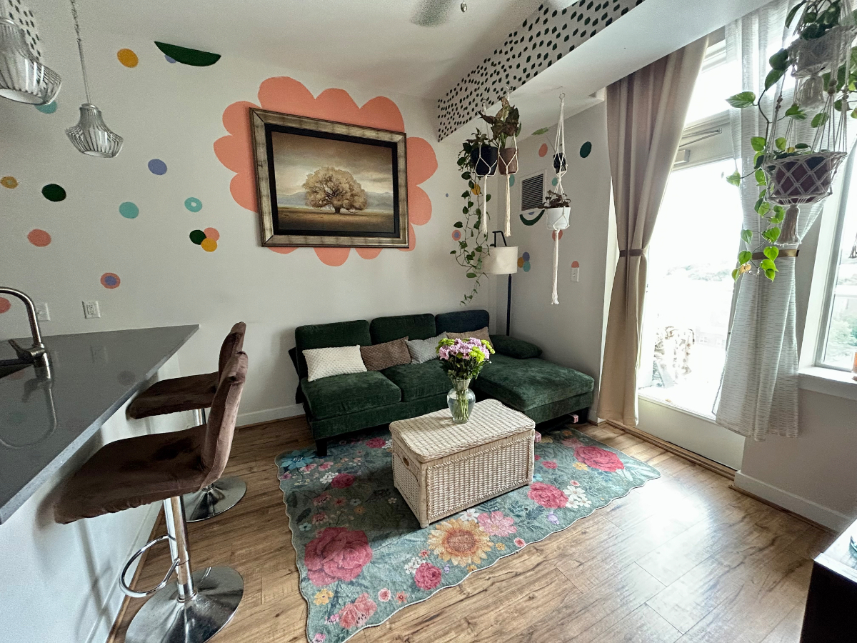 1BD/1BR River & City Views | Parking | Richmond | Pool | Gym - Photo 10
