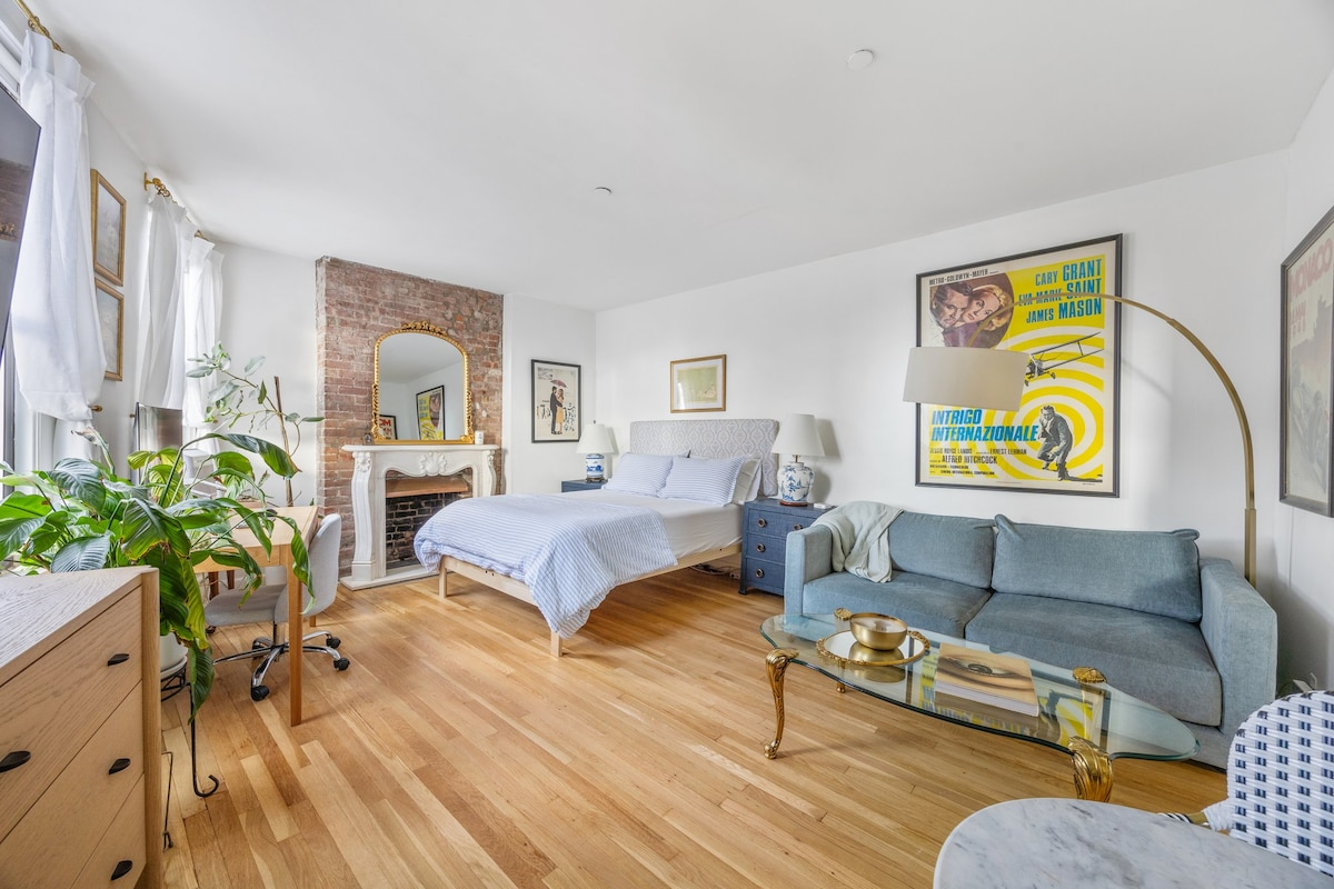 Cozy West Village Studio | Hudson River Views - Photo 7