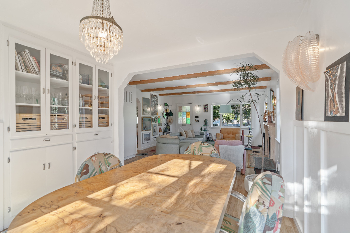 Beautifully restored 2 bedroom 2 bath Craftsman Bungalow - Photo 5