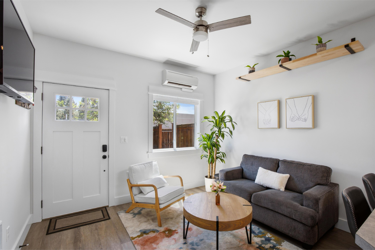 Newly Remodeled Bend ADU | Optional Garage + Utilities Included | Ideal location - Photo 2