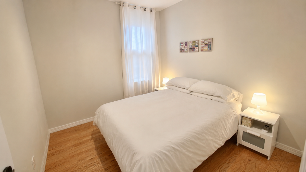 Spacious Private Furnished Retreat in the Heart of Williamsburg - Photo 5