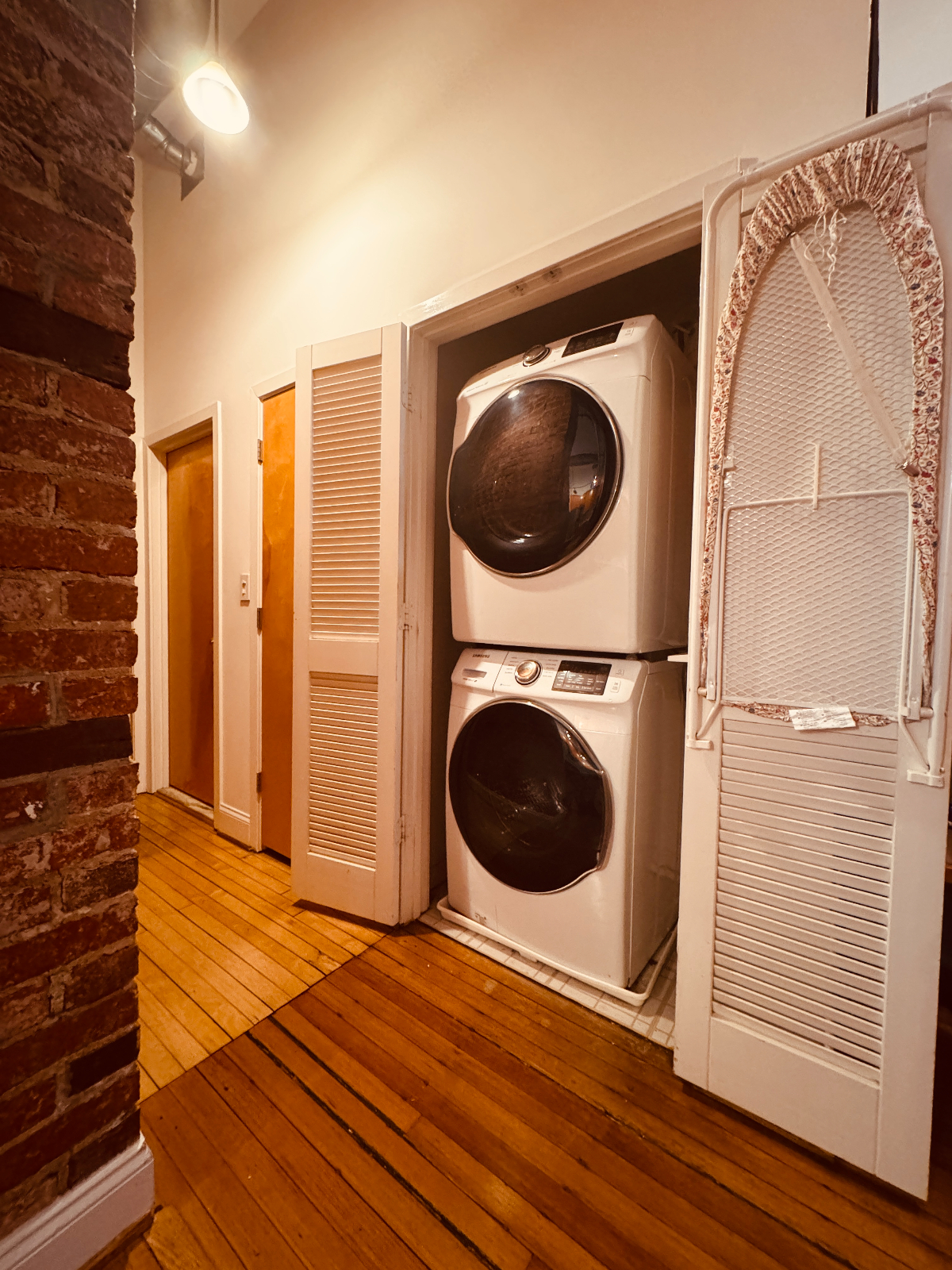 Private Room + Bath in a Vegetarian Home near Wharf & Capitol Hill - Photo 6