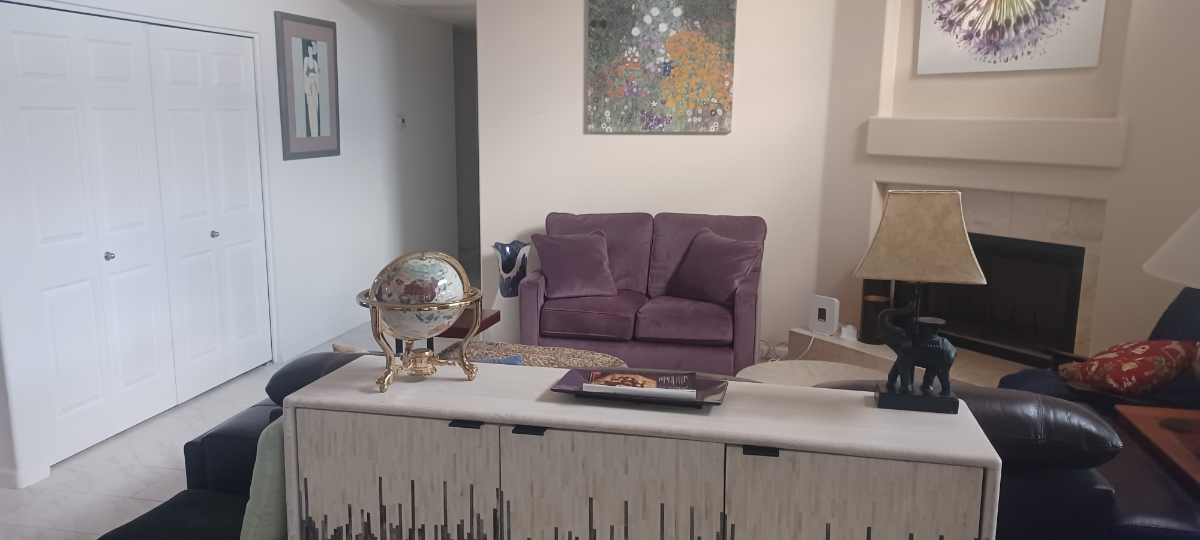 Inviting King Suite With Smart TV, Ensuite Bath And Full Access To Shared House Amenities - Photo 12