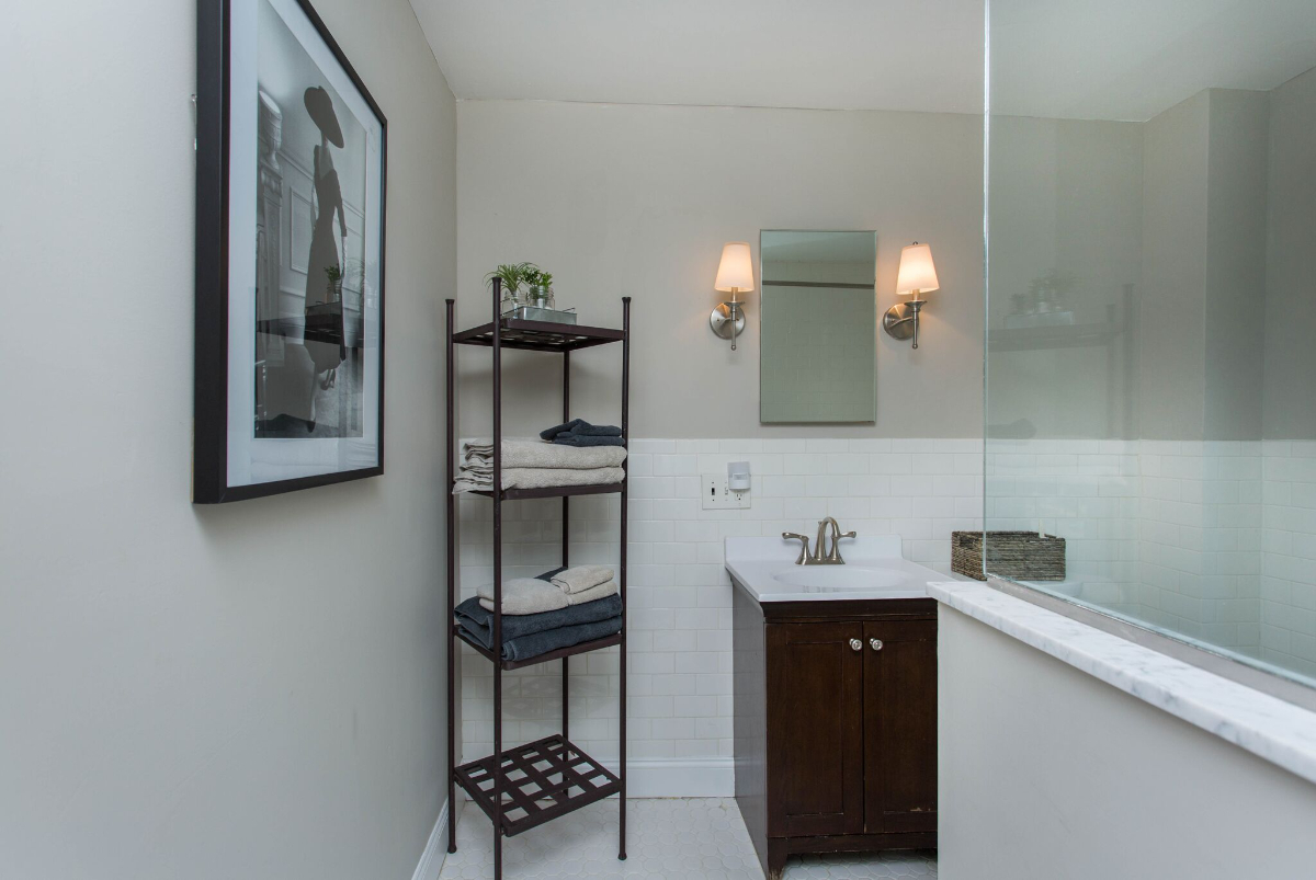 Saratoga Living - Photo 9