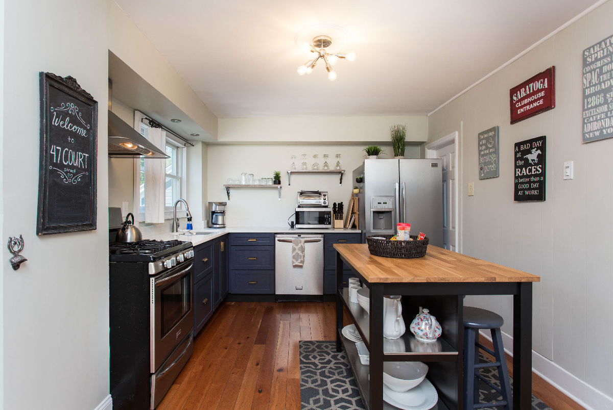 Saratoga Living - Photo 3