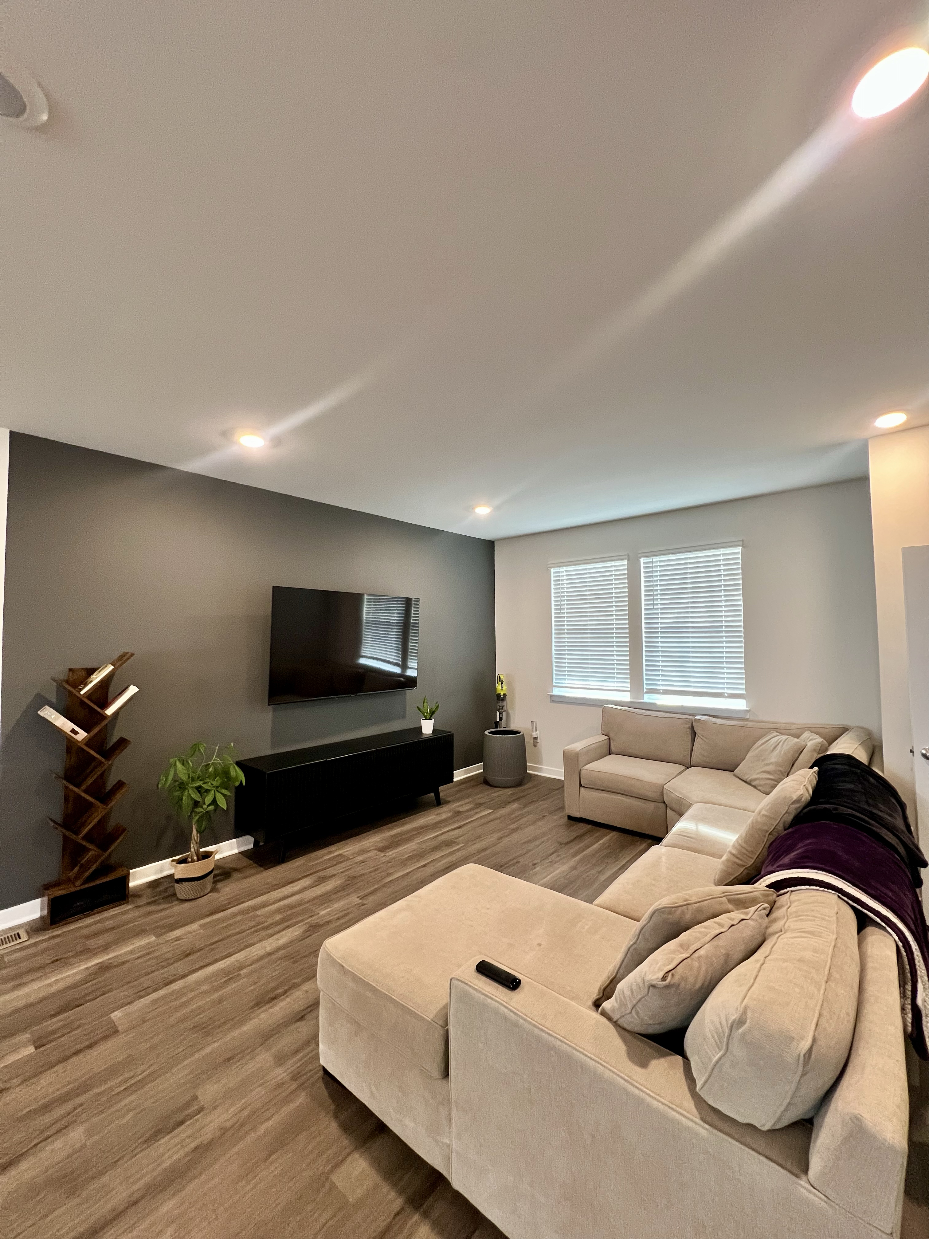 Weekly Options Available - Private 1 Bedroom & 1 Bathroom - 2 miles from Jefferson Medical Center - Photo 9