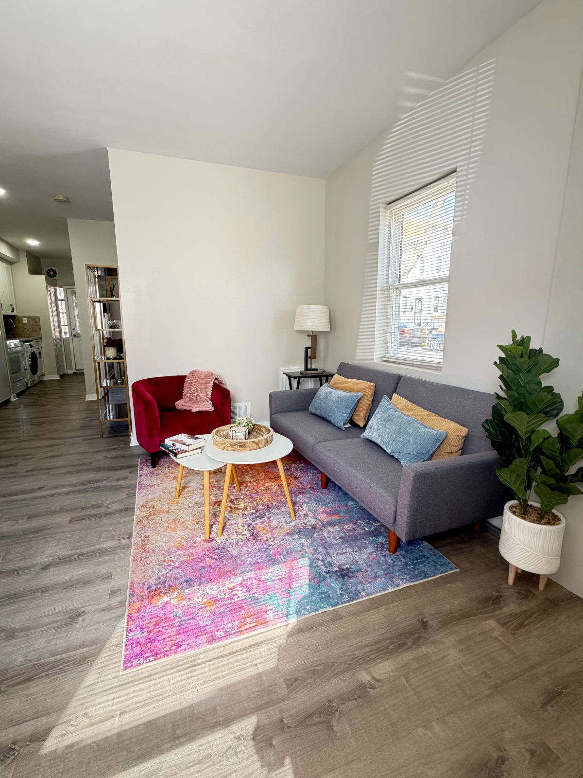 Chic DC Retreat steps away from Union Market/H St - UTILITIES INCLUDED - Photo 2
