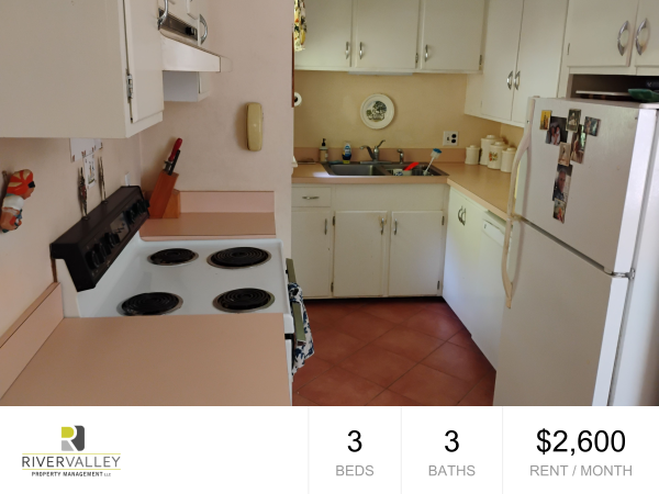 Spacious Furnished 3-4 Bedroom Home Near Dartmouth - Photo 1