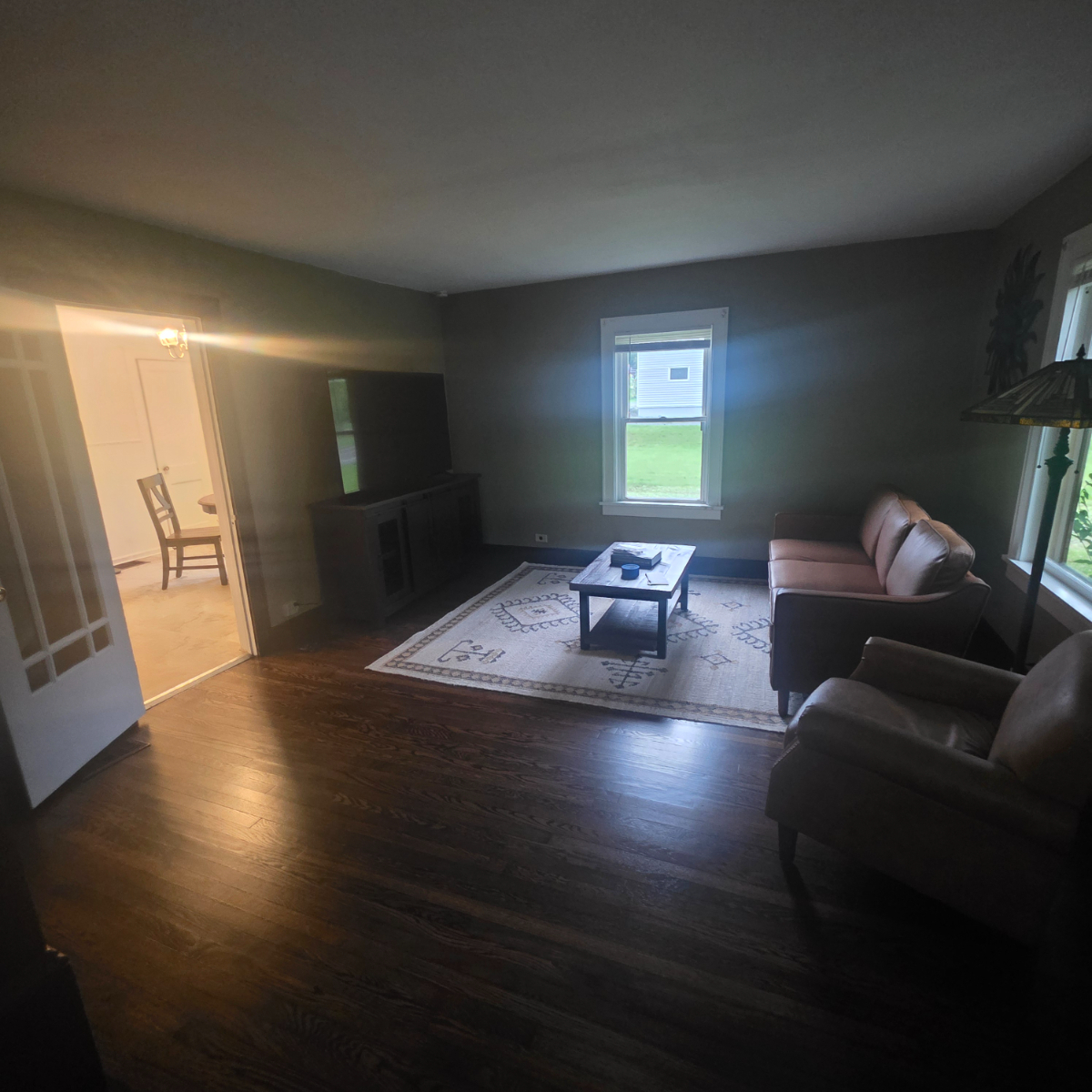Comfortable Furnished 1st -Floor Room with Wi-Fi, Utilities, Laundry & Parking Included - 20 minutes - Photo 6
