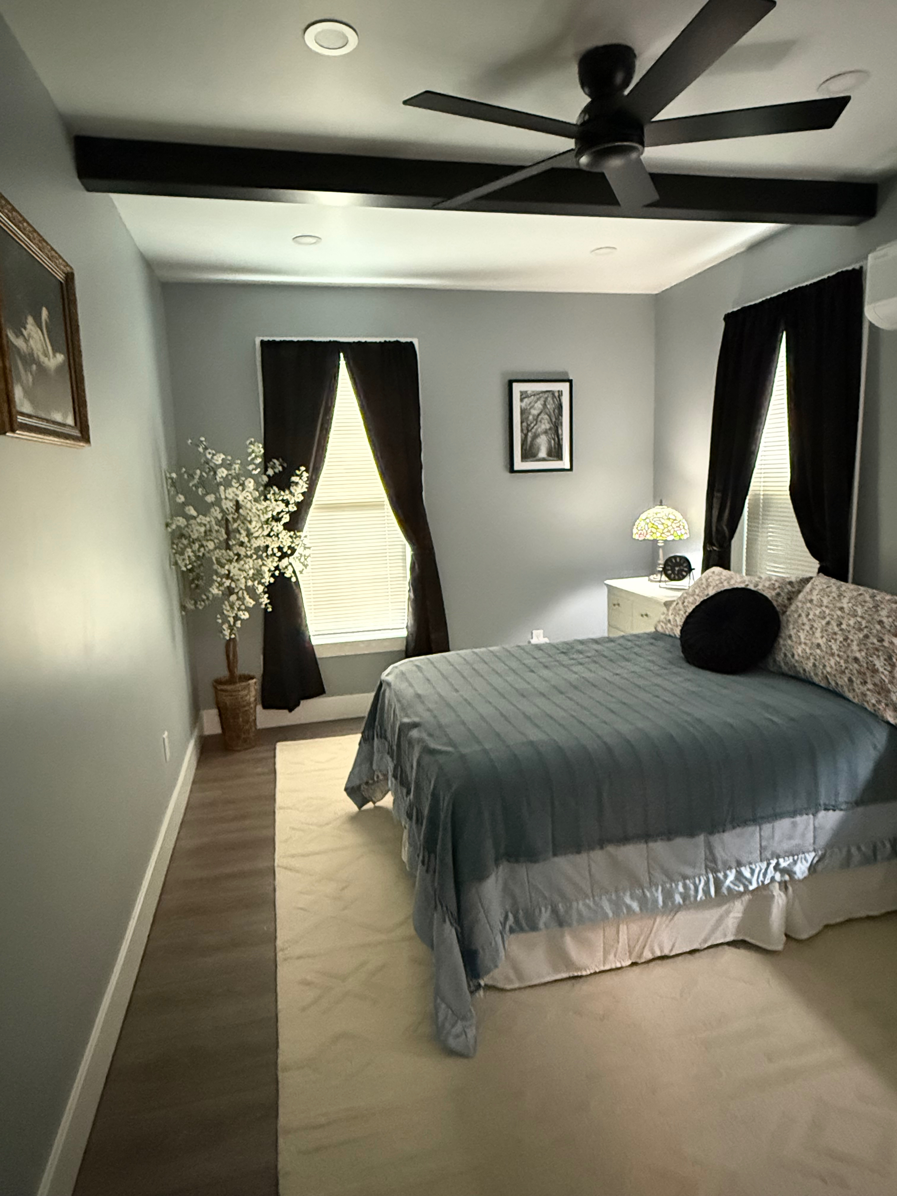 New One Bedroom Private units Unit - Photo 2