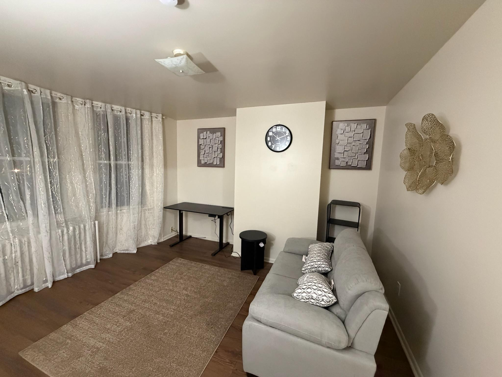 Private Second-Floor apartment Near Albany Medical Center - Photo 5