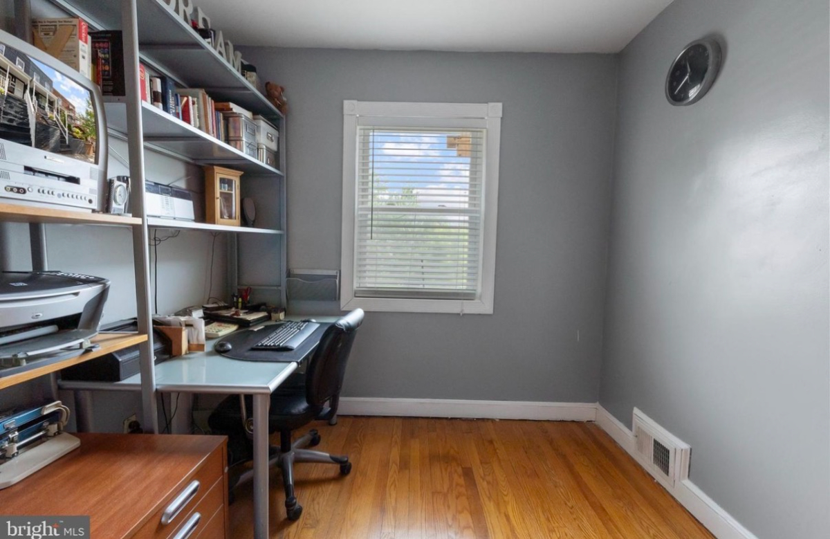 Private Furnished DC Retreat- Dedicated Office  Fenced Backyard  Easy Commute to Hospitals & Militar - Photo 7