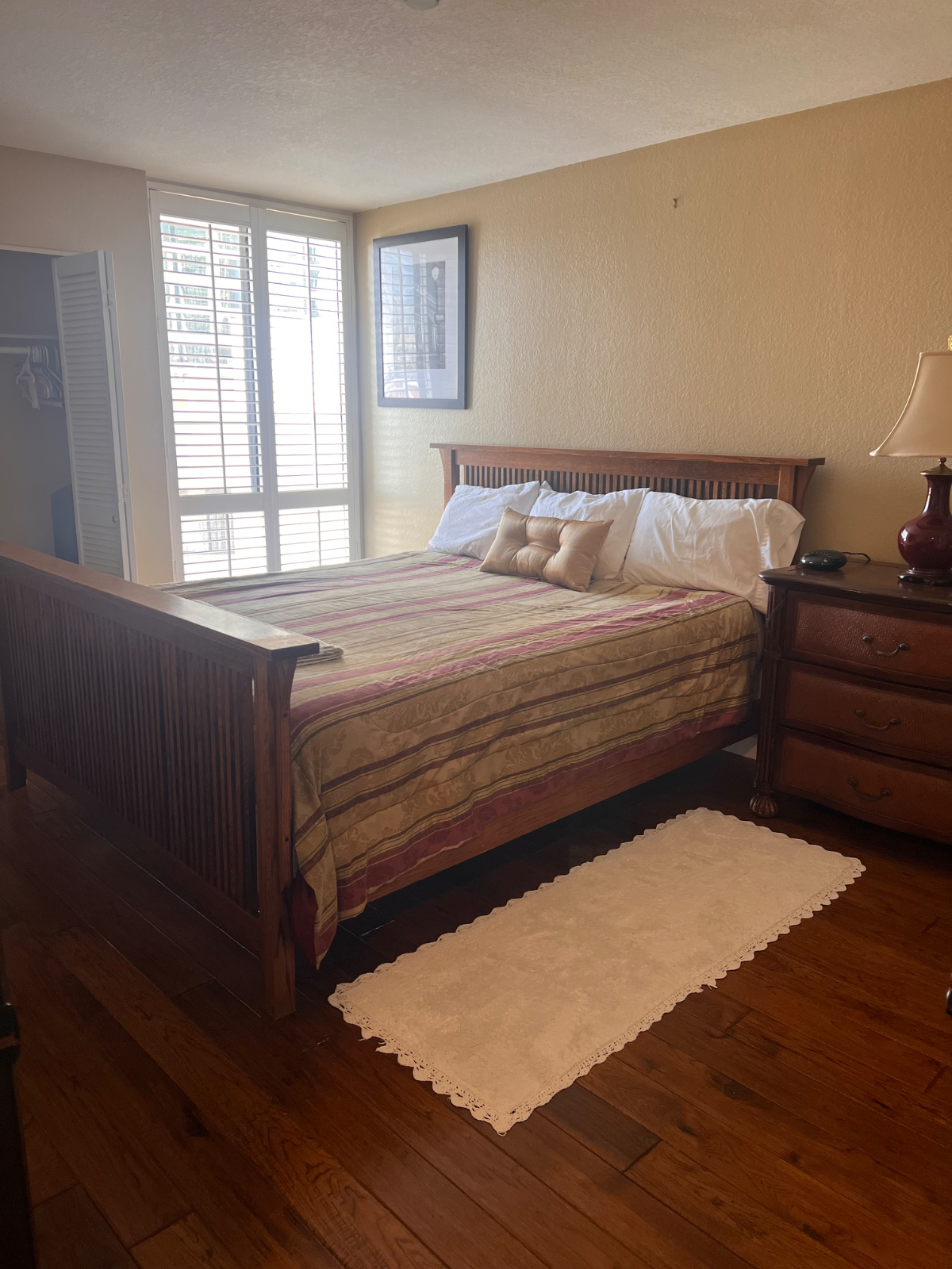 Centrally located Marina District gem! - Photo 2