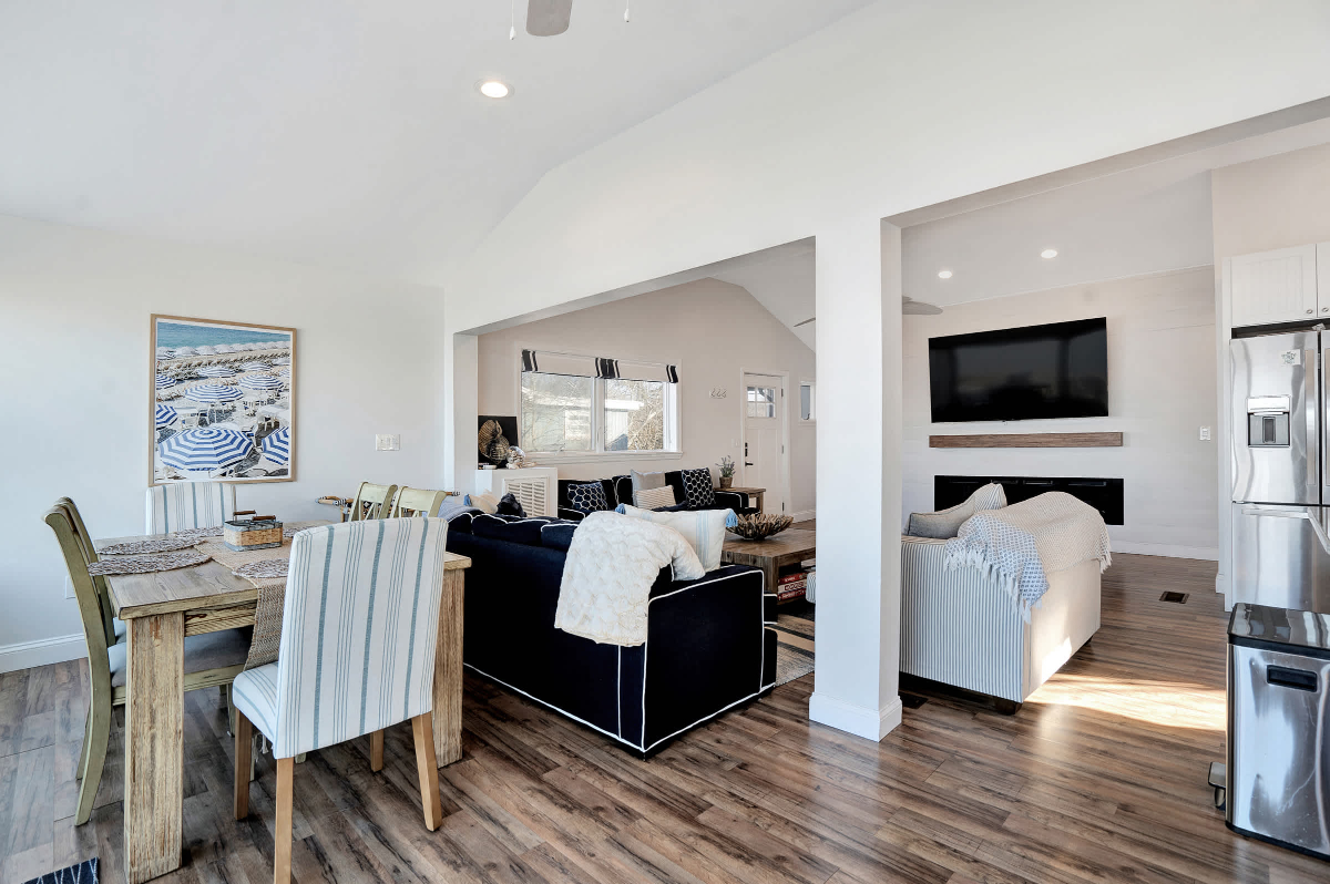 Chic Waterfront Beach House with Hot Tub - Photo 12
