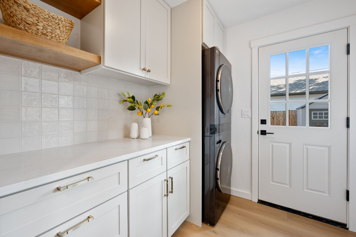Luxury Westside Retreat Near Downtown & River - Photo 6
