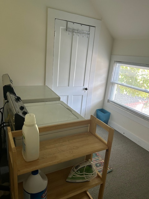 Full Carriage House Apt in the heart of Elmwood Village - Photo 7