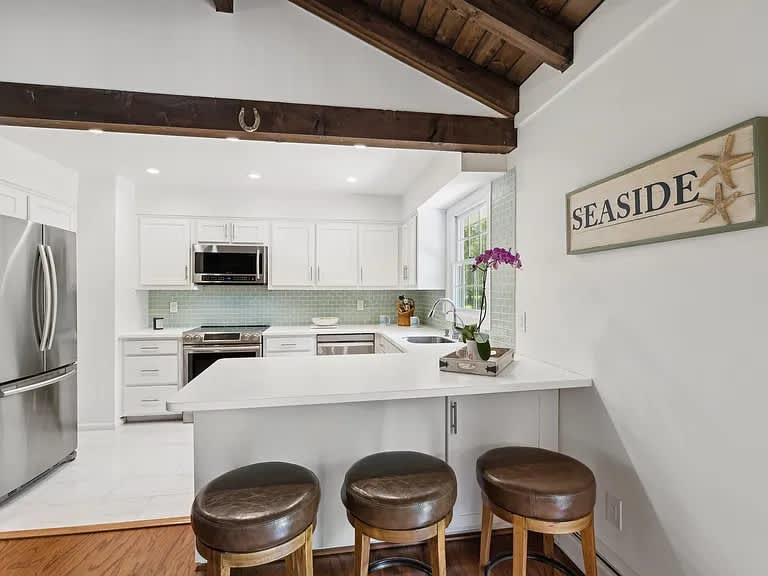 Vaulted-Ceiling Cottage | Deck + Private Yard - Photo 8