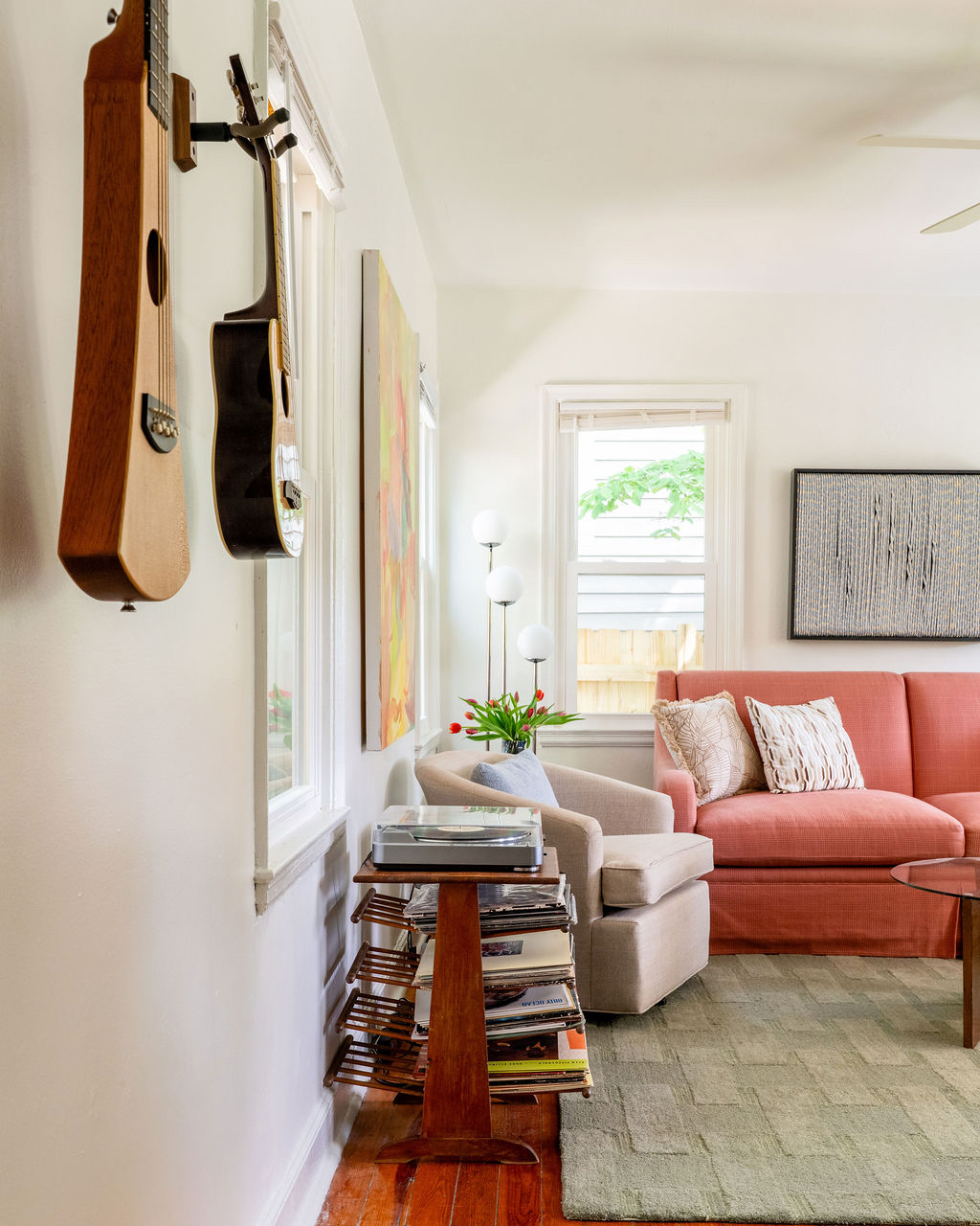 Cozy Cottage with Fenced Yard - Photo 5