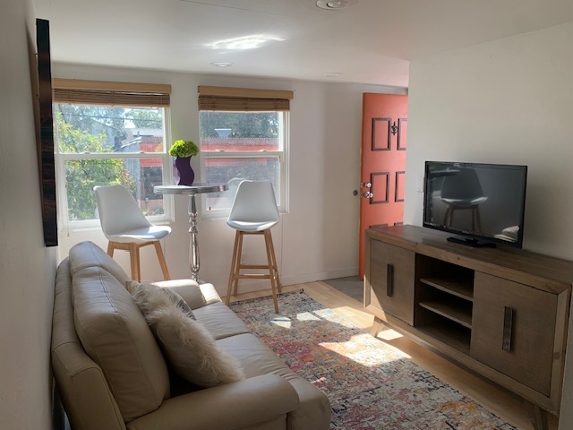 Private-quirky, 2bedroom/1bath, near Kaiser and Sutter - Photo 3